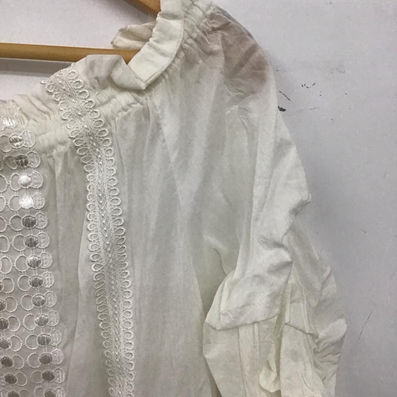 ジルスチュアート JILLSTUART カットソー 半袖 S 無地 白 / ホワイト / white レディース USED 古着 中古 10156777