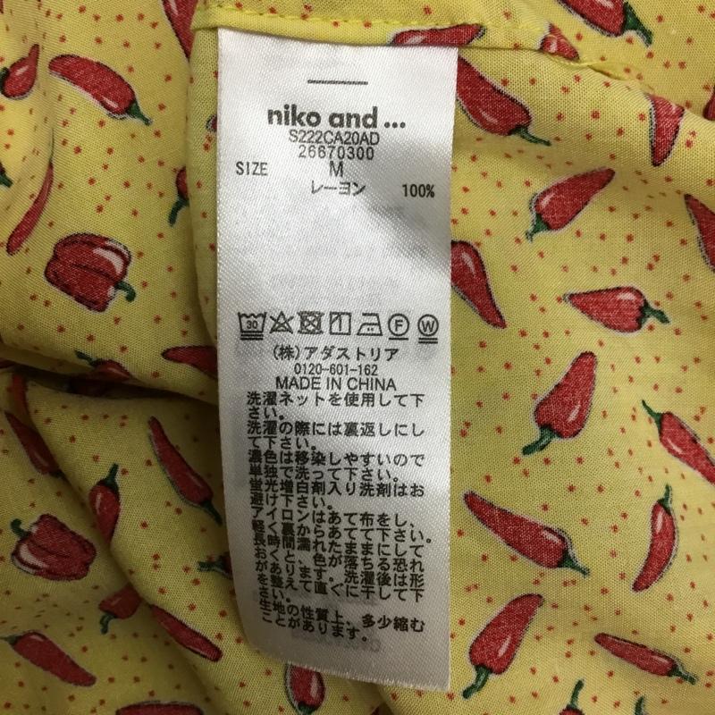 ニコアンド niko and... シャツ、ブラウス 半袖 半袖シャツ プリントシャツ ポケットシャツ M プリント 黄 / イエロー / yellow レディース USED 古着 中古 10156817