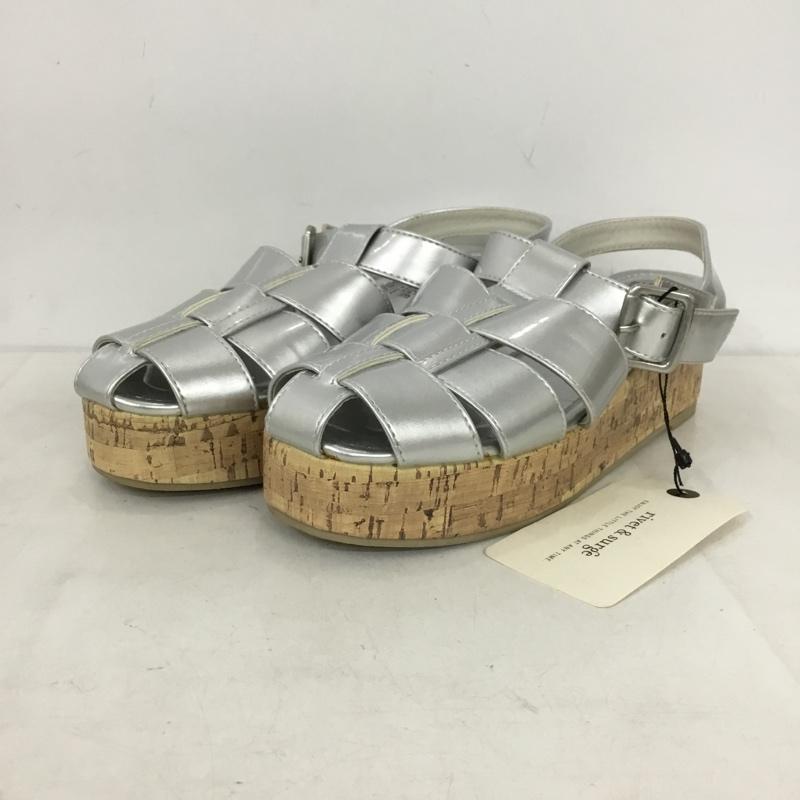 リベットアンドサージ rivet & surge サンダル サンダル M 無地 銀 / シルバー / silver color レディース USED 古着 中古 10156871