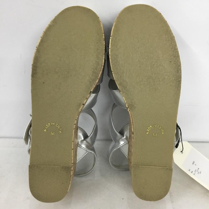 リベットアンドサージ rivet & surge サンダル サンダル M 無地 銀 / シルバー / silver color レディース USED 古着 中古 10156871