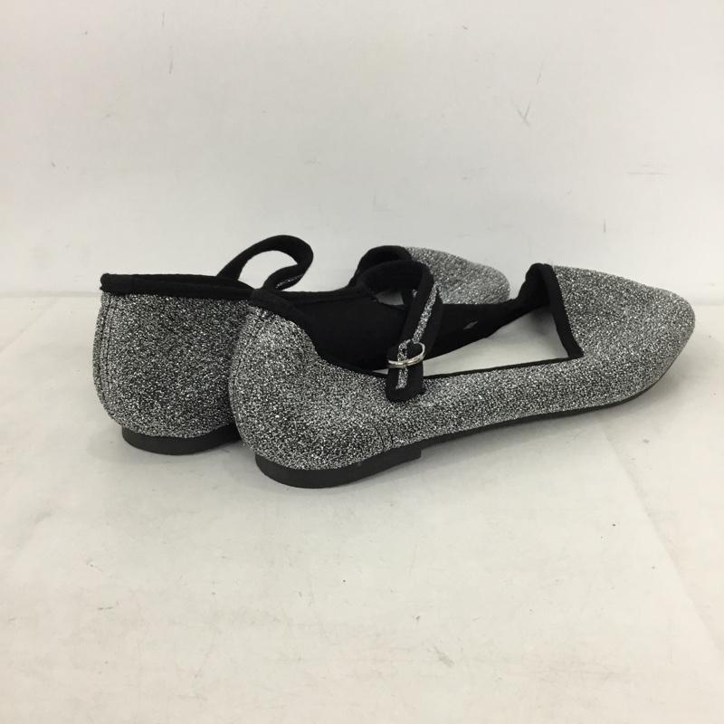 ローリーズファーム LOWRYS FARM パンプス パンプス フラットシューズ ストラップ M 無地 銀 / シルバー / silver color レディース USED 古着 中古 10156888