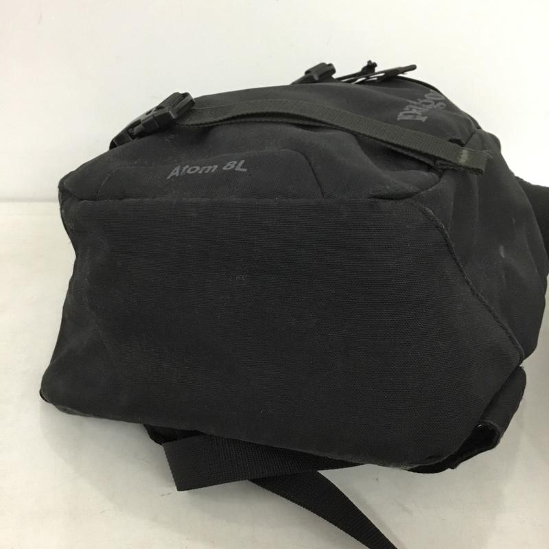 パタゴニア patagonia ボディバッグ ボディバッグ アトム スリングバッグ Atom8L ロゴ、文字 黒 / ブラック / black メンズ USED 古着 中古 10156920