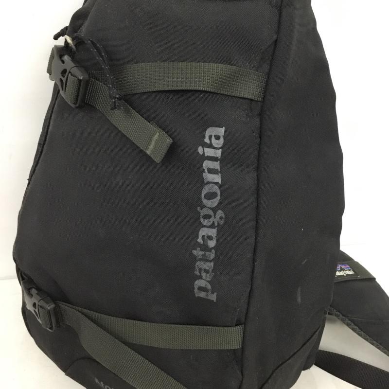 パタゴニア patagonia ボディバッグ ボディバッグ アトム スリングバッグ Atom8L ロゴ、文字 黒 / ブラック / black メンズ USED 古着 中古 10156920