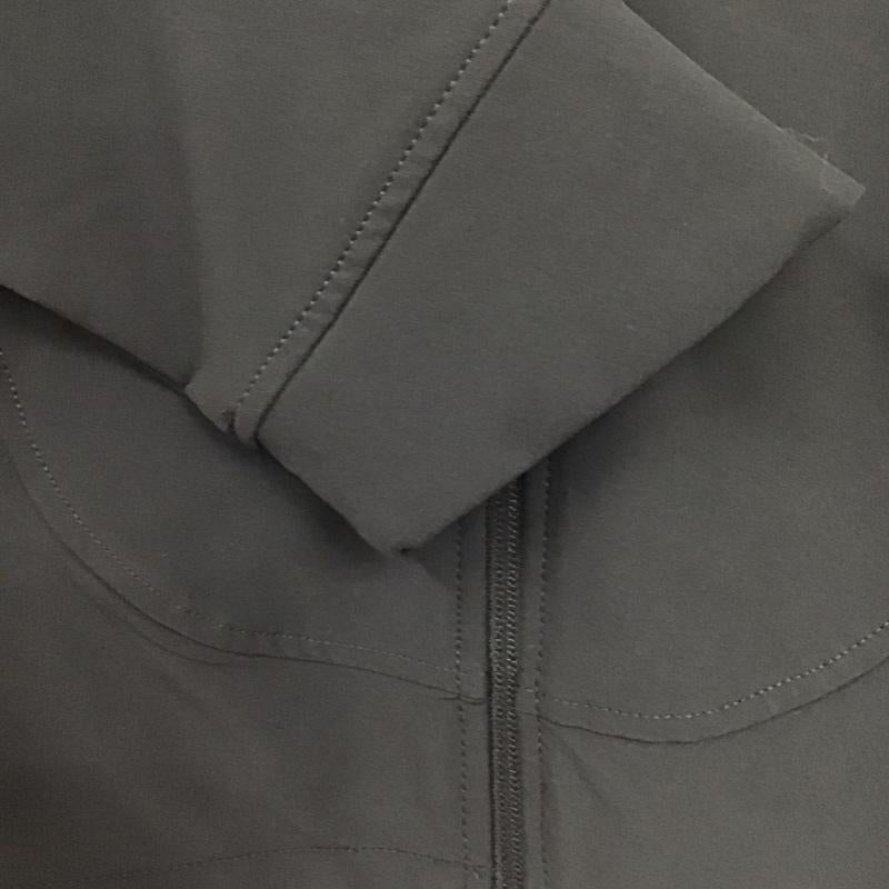 ザノースフェイス THE NORTH FACE ジャケット、上着 ジャンパー、ブルゾン ジップアップジャケット アウター スタンドカラー M プリント 黒 / ブラック / black メンズ USED 古着 中古 10156937