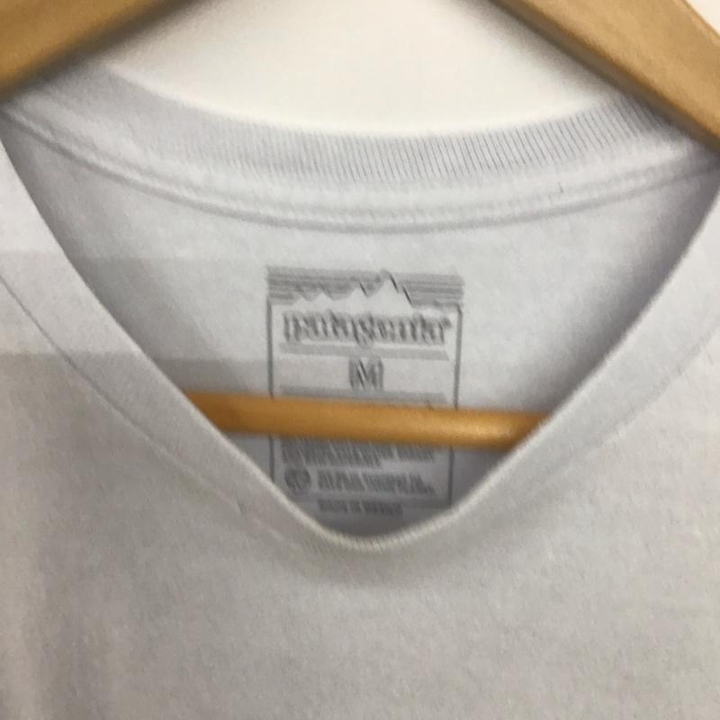 パタゴニア patagonia Tシャツ 半袖 半袖カットソー プリントTシャツ クルーネックカットソー M ロゴ、文字 白 / ホワイト / white メンズ USED 古着 中古 10156939
