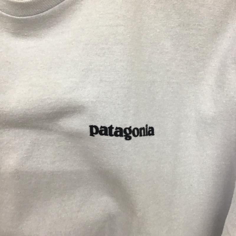 パタゴニア patagonia Tシャツ 半袖 半袖カットソー プリントTシャツ クルーネックカットソー M ロゴ、文字 白 / ホワイト / white メンズ USED 古着 中古 10156939