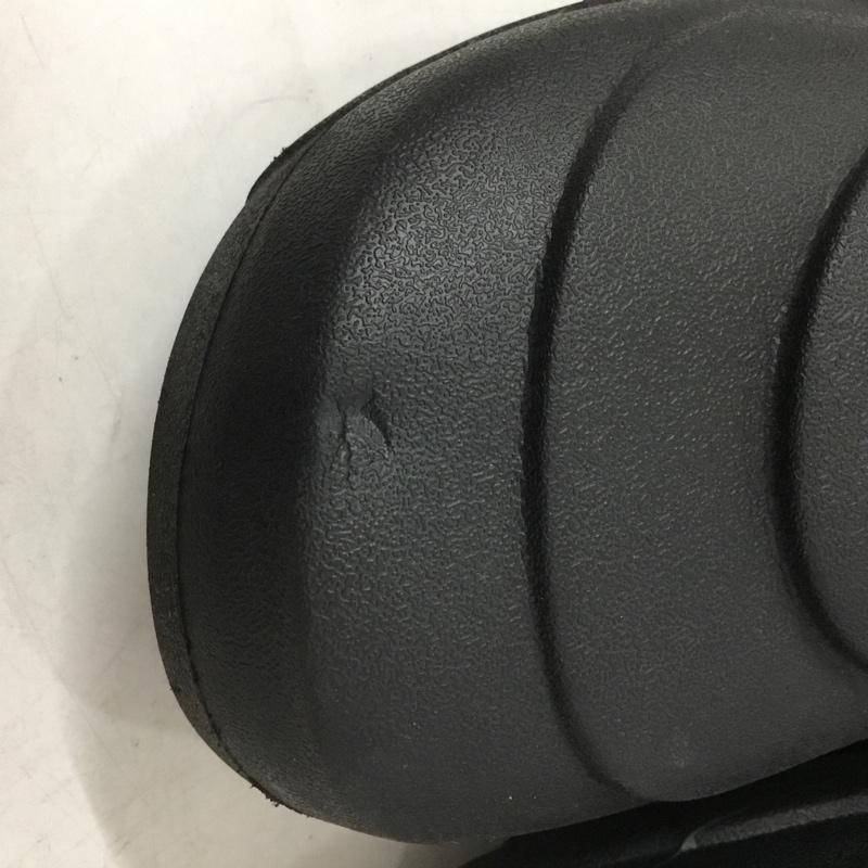 クロックス crocs スリッポン スリッポン 209414 Echo Storm M9 ロゴ、文字 ダークグレー / ダークグレー / メンズ USED 古着 中古 10156984