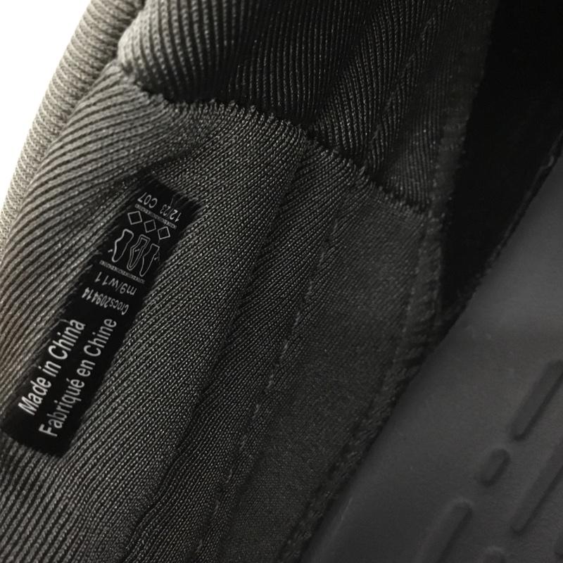 クロックス crocs スリッポン スリッポン 209414 Echo Storm M9 ロゴ、文字 ダークグレー / ダークグレー / メンズ USED 古着 中古 10156984