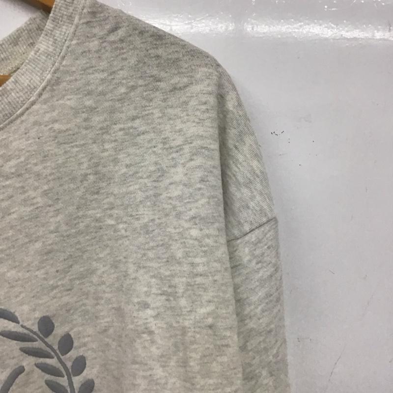 ダブルクローゼット w closet トレーナー 長袖 長袖トレーナー スウェット クルーネック プルオーバー FREE ロゴ、文字 灰 / グレー / gray レディース USED 古着 中古 10157015