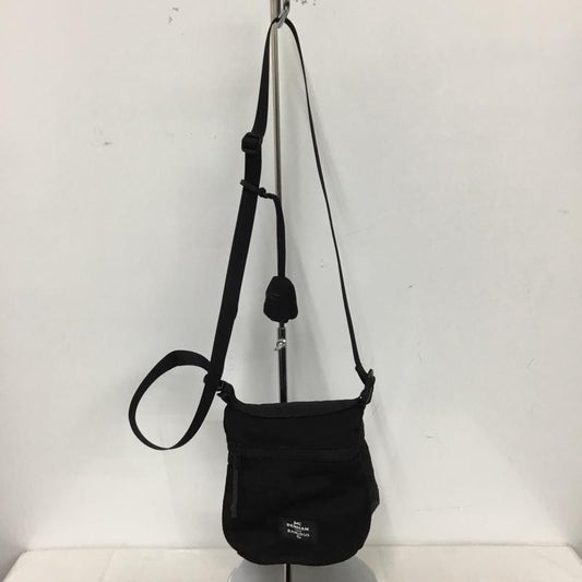 デンハム DENHAM ショルダーバッグ ショルダーバッグ ショルダーポーチ テックワイパー付き RAMIDUS ラミダス ロゴ、文字 黒 / ブラック / black メンズ USED 古着 中古 10157053