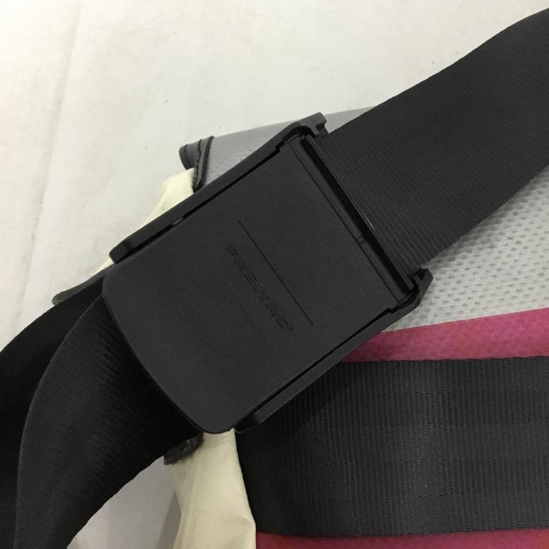 フライターグ FREITAG メッセンジャーバッグ メッセンジャーバッグ ショルダーバッグ ロゴ、文字 マルチカラー / マルチカラー / multicolor メンズ USED 古着 中古 10157055