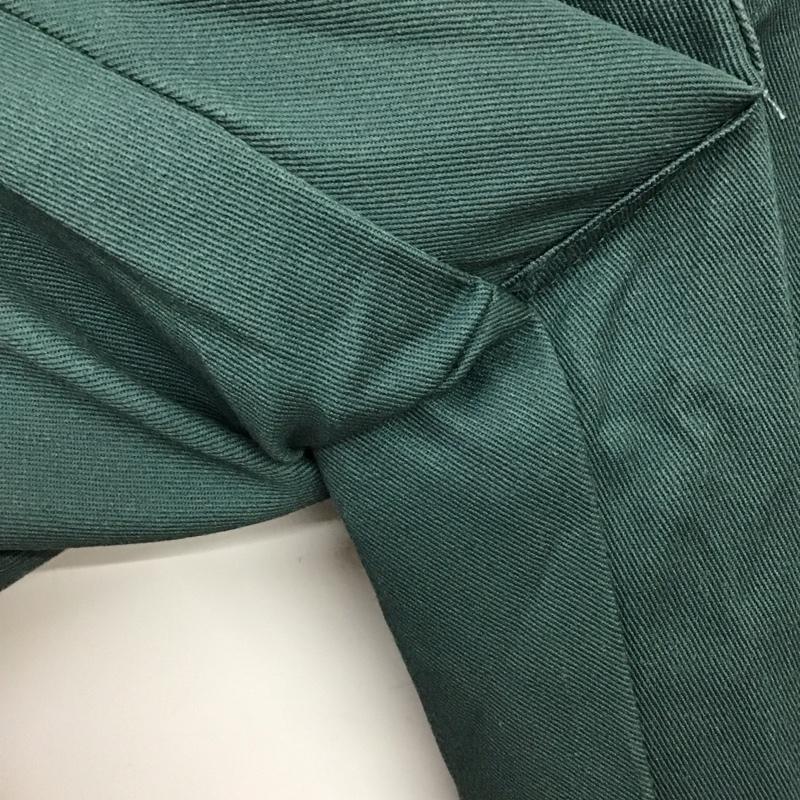 ディッキーズ Dickies パンツ ワークパンツ、ペインターパンツ ワークパンツ ワイドパンツ カジュアルパンツ 32インチ ロゴ、文字 カーキ / カーキ / khaki メンズ USED 古着 中古 10157108