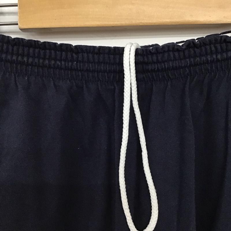 チャンピオン Champion パンツ ショートパンツ ショートパンツ ハーフパンツ カジュアルパンツ L ロゴ、文字 紺 / ネイビー / navy メンズ USED 古着 中古 10157195