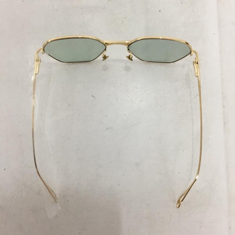 ミスターカサノバ Mr.CASANOVA めがね・サングラス サングラス PATTIE カラーレンズ ロゴ、文字 金 / ゴールド / gold color メンズ USED 古着 中古 10157301