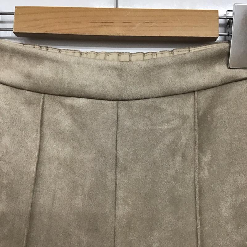 ムルーア MURUA パンツ スラックス 012060700101 バックスリットスウェードパンツ FREE 無地 ベージュ / ベージュ / beige レディース USED 古着 中古 10157583