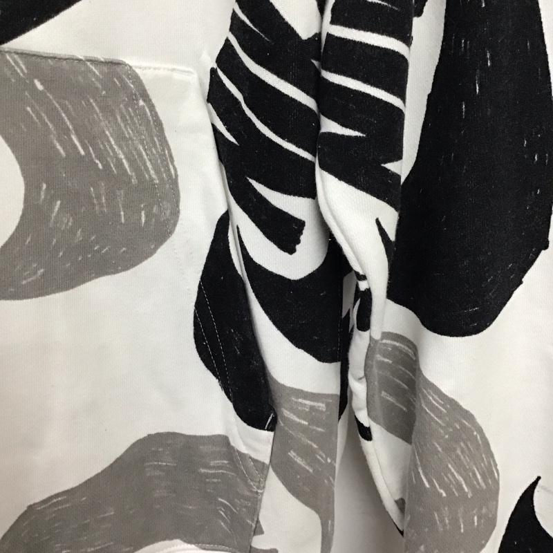 ナイキ NIKE パーカー 長袖 長袖パーカー プルオーバーパーカー スウェット S ロゴ、文字 白 / ホワイト / white メンズ USED 古着 中古 10157630
