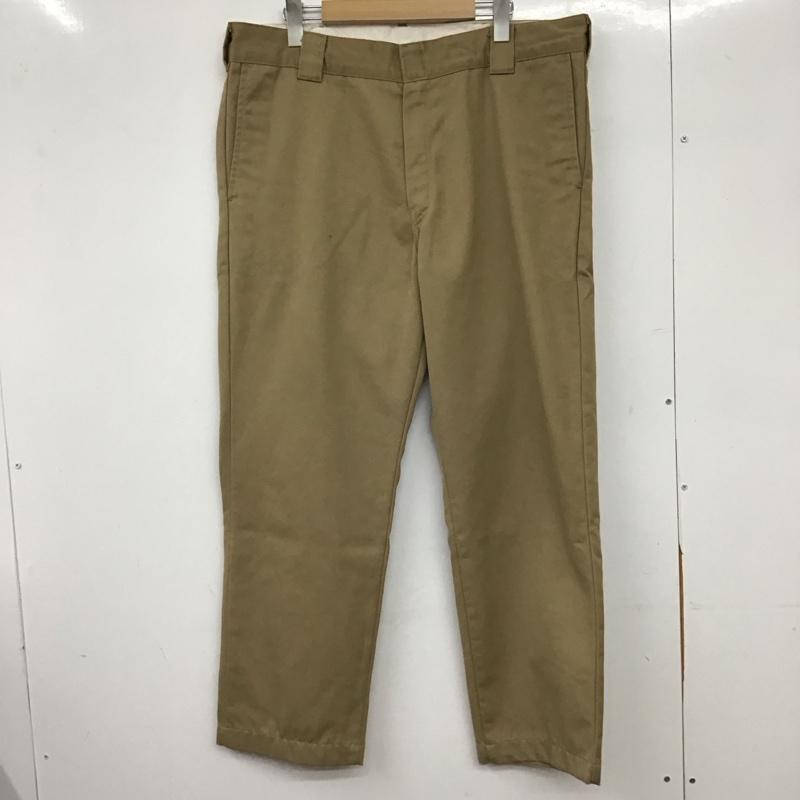 カーハート Carhartt パンツ ワークパンツ、ペインターパンツ ワークパンツ ワイドパンツ カジュアルパンツ 34 ロゴ、文字 ベージュ / ベージュ / beige メンズ USED 古着 中古 10157666