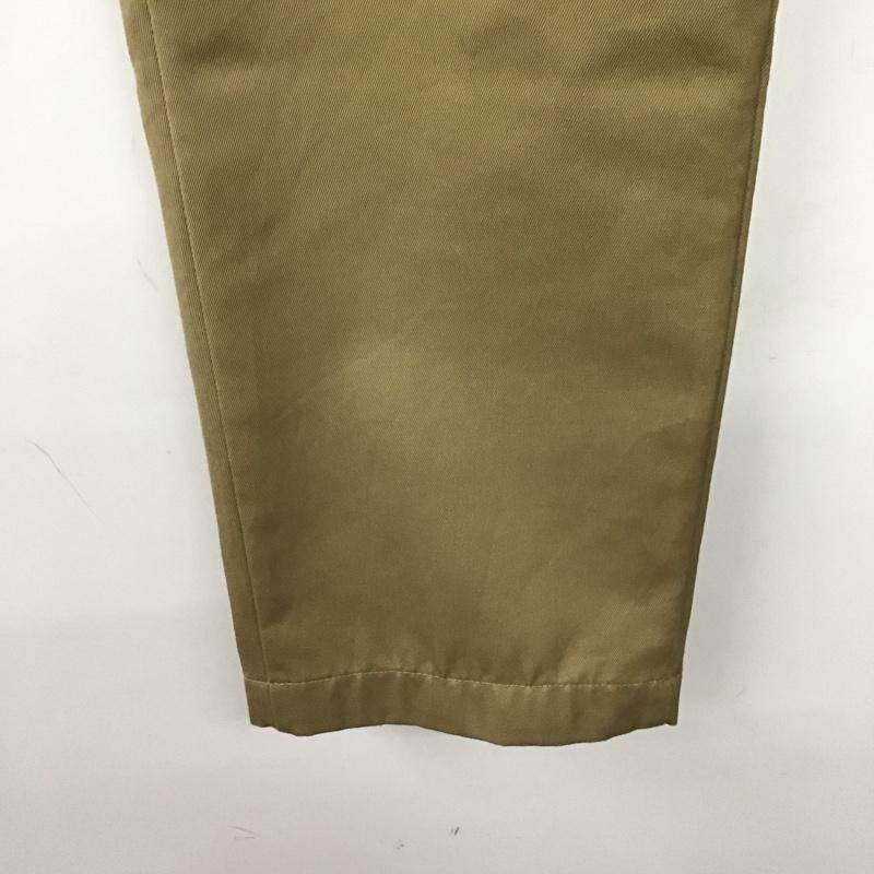 カーハート Carhartt パンツ ワークパンツ、ペインターパンツ ワークパンツ ワイドパンツ カジュアルパンツ 34 ロゴ、文字 ベージュ / ベージュ / beige メンズ USED 古着 中古 10157666