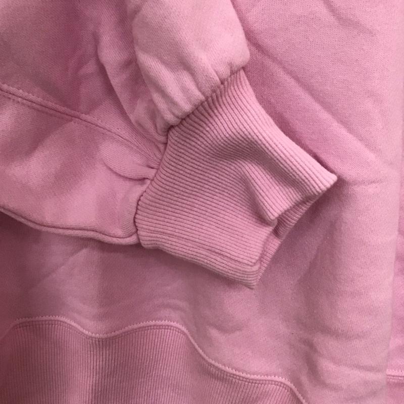 アースミュージックアンドエコロジー earth music&ecology トレーナー 長袖 タグ付 cherry coke FREE プリント 桃 / ピンク / pink レディース USED 古着 中古 10157679
