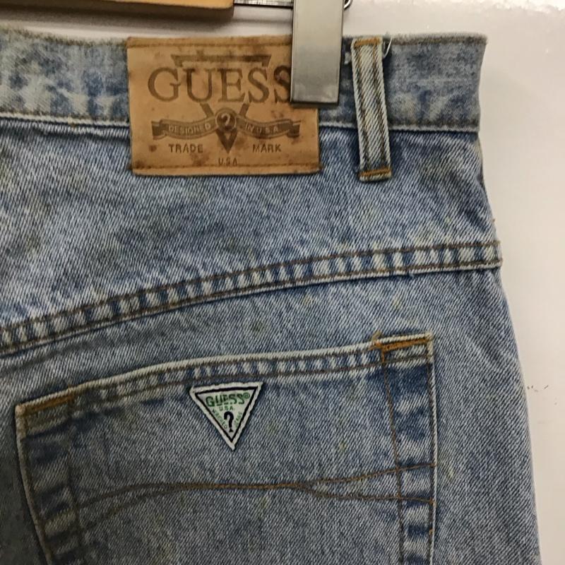 ゲス Guess パンツ デニム、ジーンズ デニムパンツ ワイドパンツ カジュアルパンツ 32インチ ロゴ、文字 インディゴ / インディゴ / Indigo メンズ USED 古着 中古 10157696
