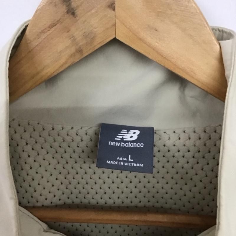 ニューバランス New Balance ジャケット、上着 ジャンパー、ブルゾン ジップアップジャケット ナイロンジャケット アウター L ロゴ、文字 ベージュ / ベージュ / beige メンズ USED 古着 中古 10157798