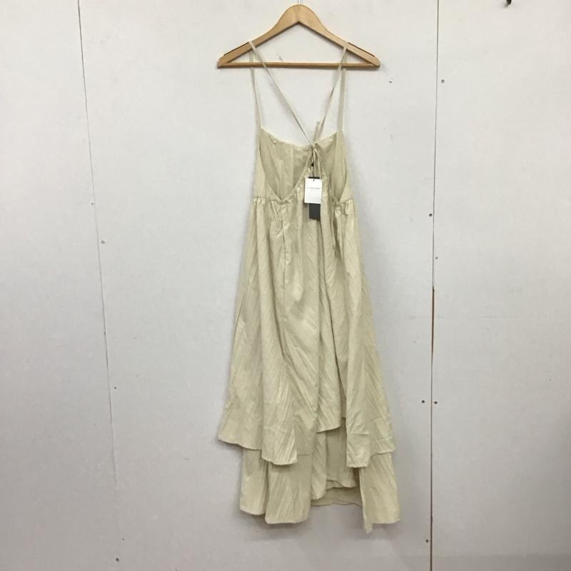 ジーナシス JEANASIS ワンピース ロングスカート ノースリーブロングワンピース フレアスカート FREE 無地 アイボリー / アイボリー / レディース USED 古着 中古 10157839