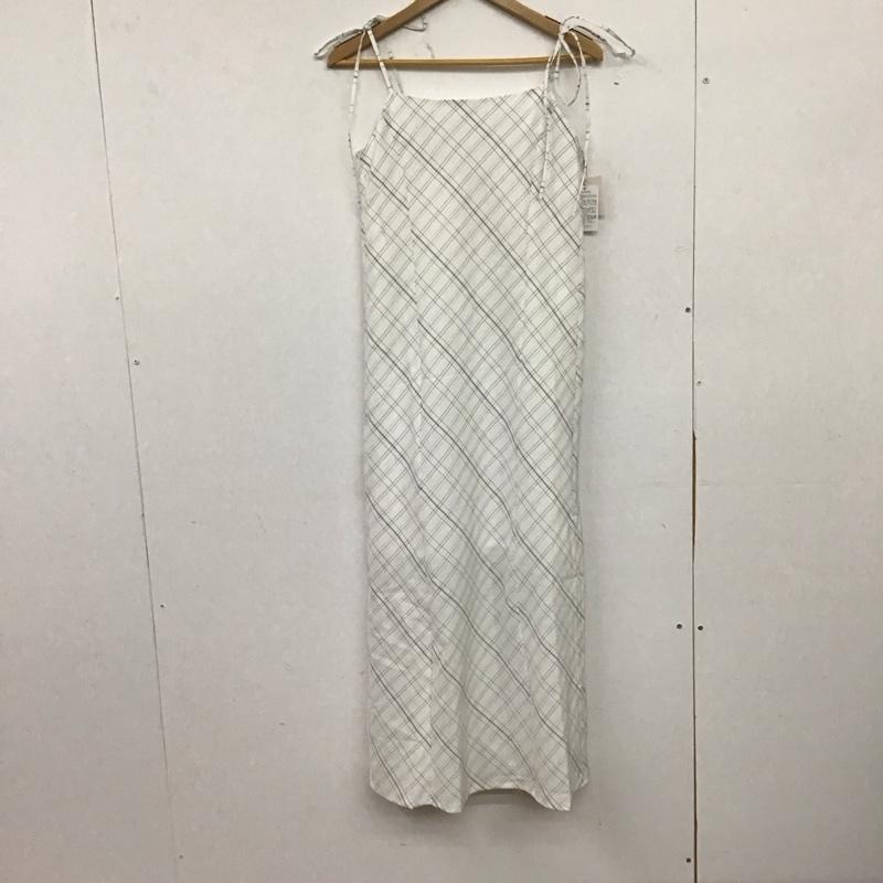 ナイスクラップ NICE CLAUP ワンピース ロングスカート ノースリーブロングワンピース フレアワンピース S プリント 白 / ホワイト / white レディース USED 古着 中古 10157859