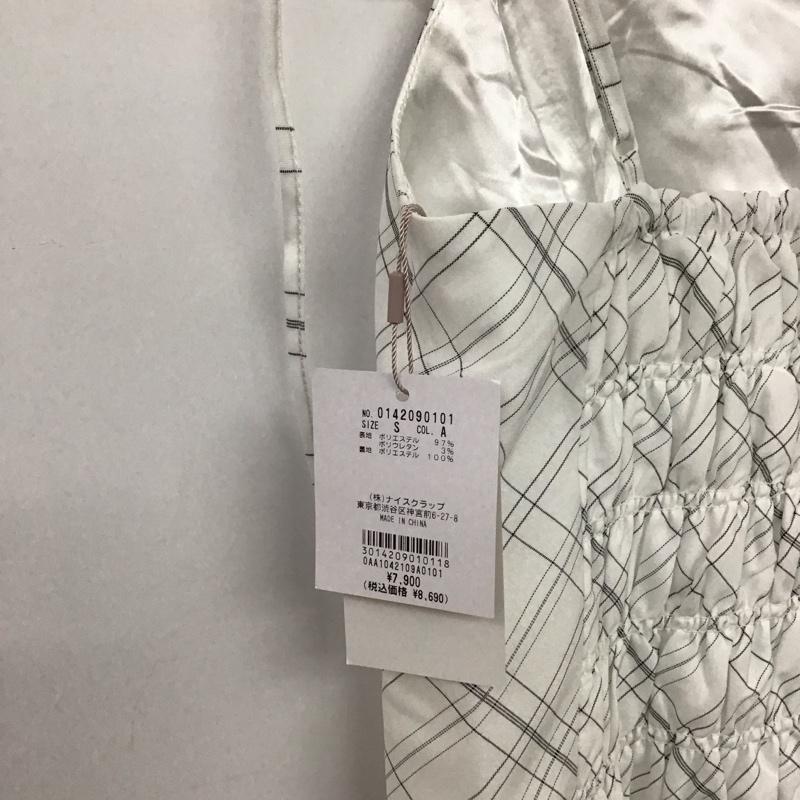 ナイスクラップ NICE CLAUP ワンピース ロングスカート ノースリーブロングワンピース フレアワンピース S プリント 白 / ホワイト / white レディース USED 古着 中古 10157859