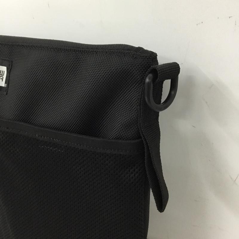 ニューエラ NEW ERA ショルダーバッグ ショルダーバッグ サコッシュ ロゴ、文字 黒 / ブラック / black メンズ USED 古着 中古 10157927