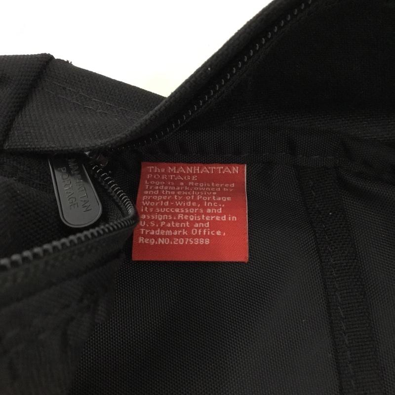 マンハッタンポーテージ Manhattan Portage リュックサック、デイパック リュックサック、デイバッグ ロゴ、文字 黒 / ブラック / black メンズ USED 古着 中古 10157929