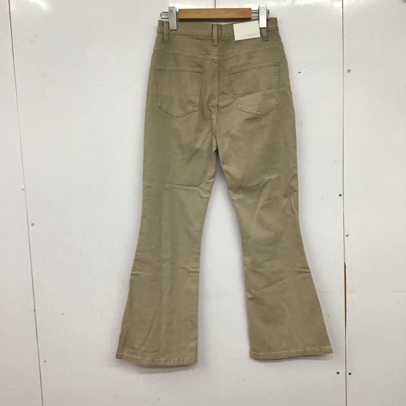 ジーナシス JEANASIS パンツ デニム、ジーンズ JS050571AA ストレッチ フレアパンツ M ロゴ、文字 ベージュ / ベージュ / beige レディース USED 古着 中古 10157960