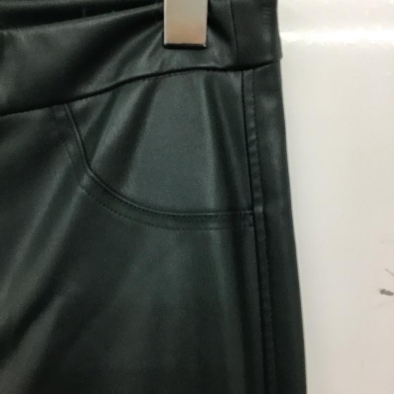ザラ ZARA ボトムス ボトムス 8372 393 500 フェイクレザーパンツ M 無地 緑 / グリーン / green レディース USED 古着 中古 10157961