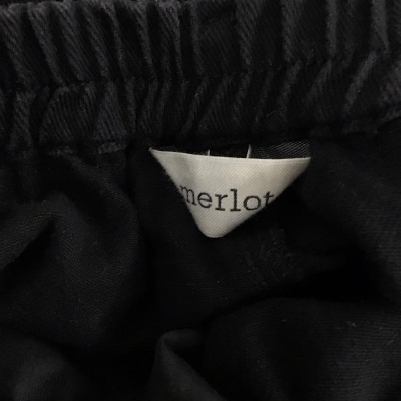 メルロー merlot ボトムス ボトムス MRJCC1121001 ゆったりサーカスパンツ FREE 無地 紺 / ネイビー / navy レディース USED 古着 中古 10157981