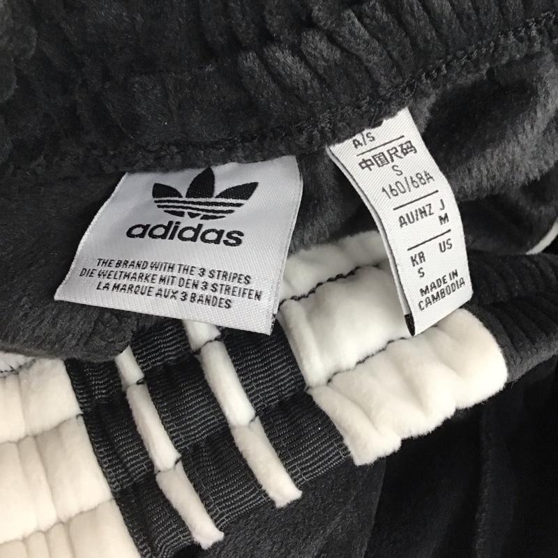 アディダス adidas パンツ ワークパンツ、ペインターパンツ ジャージ ワイドパンツ M ロゴ、文字 ダークグレー / ダークグレー / メンズ USED 古着 中古 10158008