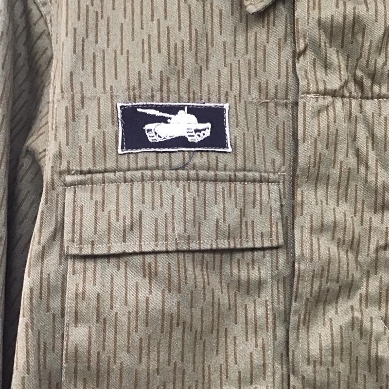 古着 USED ジャケット、上着 ジャンパー、ブルゾン 44 プリント カーキ / カーキ / khaki メンズ USED 古着 中古 10158018