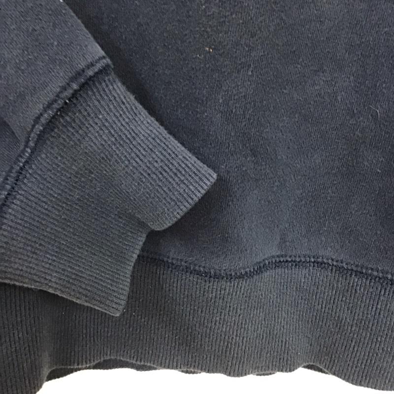 チャンピオン Champion トレーナー 長袖 長袖トレーナー スウェット クルーネック プルオーバー M ロゴ、文字 紺 / ネイビー / navy メンズ USED 古着 中古 10158036