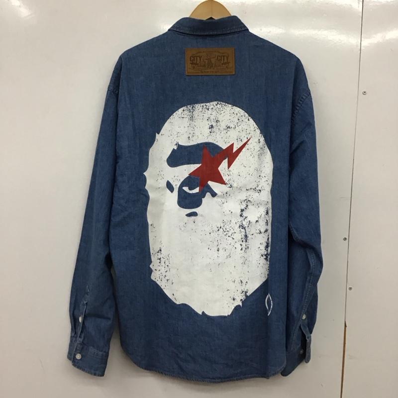 アベイシングエイプ A BATHING APE シャツ、ブラウス 長袖 長袖シャツ デニムシャツ カラーシャツ L ロゴ、文字 インディゴ / インディゴ / Indigo メンズ USED 古着 中古 10158113