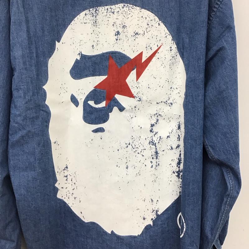 アベイシングエイプ A BATHING APE シャツ、ブラウス 長袖 長袖シャツ デニムシャツ カラーシャツ L ロゴ、文字 インディゴ / インディゴ / Indigo メンズ USED 古着 中古 10158113
