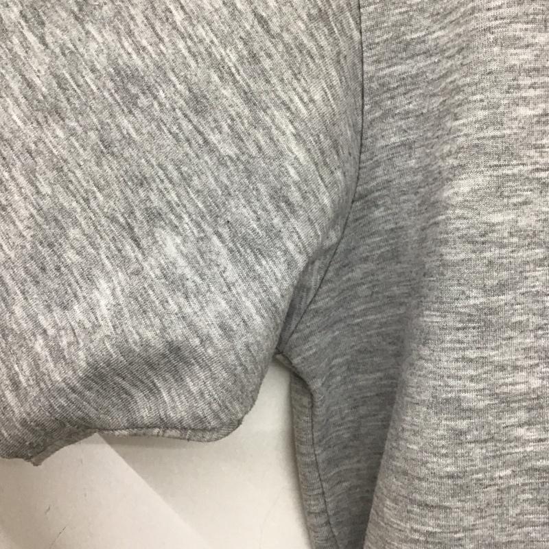 ザノースフェイス THE NORTH FACE Tシャツ 半袖 半袖カットソー プリントTシャツ クルーネックカットソー L ロゴ、文字 灰 / グレー / gray メンズ USED 古着 中古 10158151