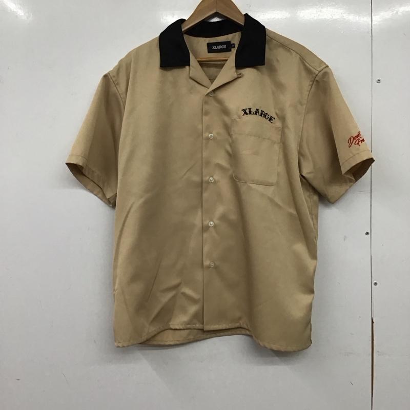 エクストララージ XLARGE シャツ、ブラウス 半袖 半袖シャツ 刺繍シャツ ポケットシャツ M ロゴ、文字 ベージュ / ベージュ / beige メンズ USED 古着 中古 10158164