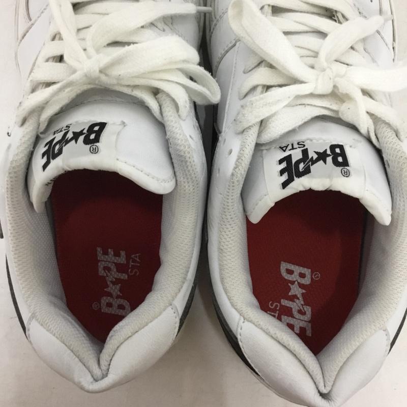 アベイシングエイプ A BATHING APE スニーカー スニーカー BAPE 27.5cm ローカット 27.5cm ロゴ、文字 白 / ホワイト / white X 黒 / ブラック / black メンズ USED 古着 中古 10158308