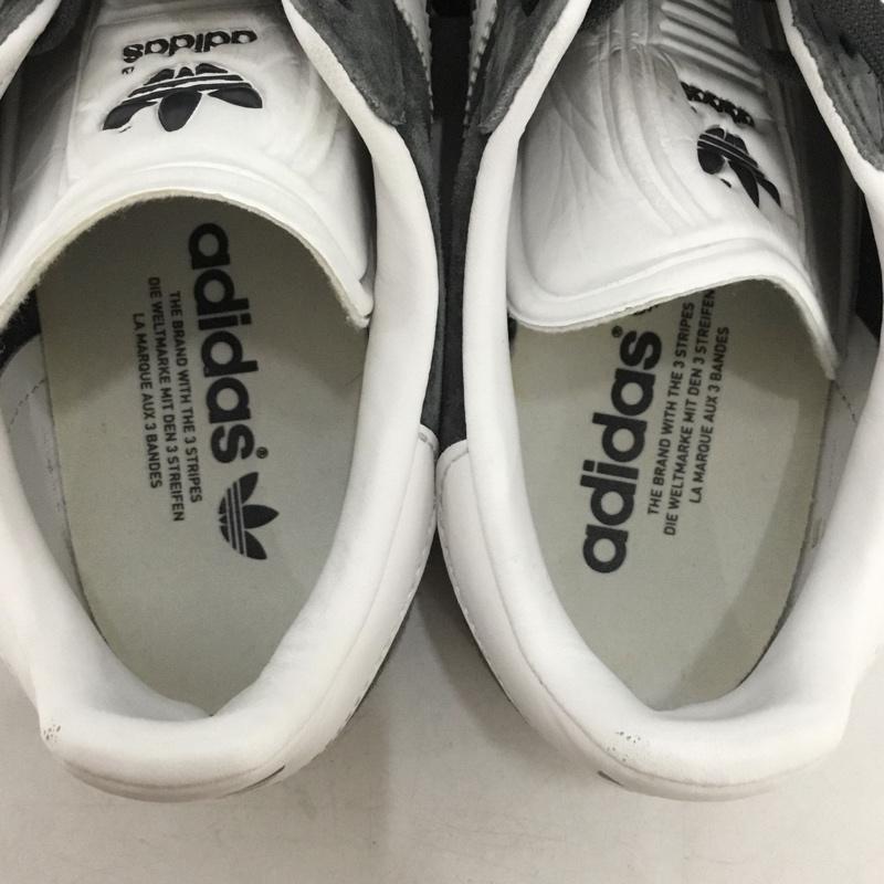 アディダス adidas スニーカー スニーカー BB5480 GAZELLE 25cm 25.0cm ロゴ、文字 灰 / グレー / gray X 白 / ホワイト / white レディース USED 古着 中古 10158325