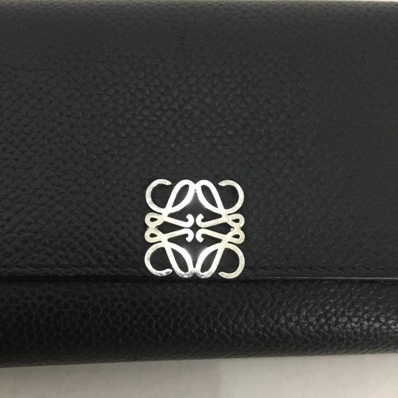 ロエベ LOEWE 財布 コンパクト財布 062506 三つ折り財布 アナグラム ワンポイント 黒 / ブラック / black X 銀 / シルバー / silver color メンズ USED 古着 中古 10158364