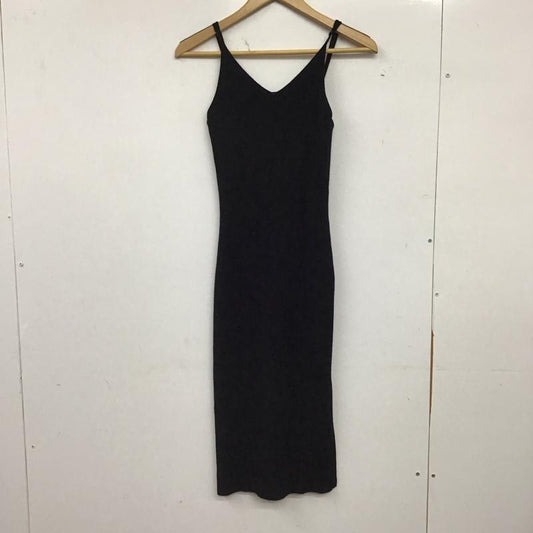 リゼクシー RESEXXY ワンピース ひざ丈スカート ニットワンピース FREE 無地 黒 / ブラック / black レディース USED 古着 中古 10158400