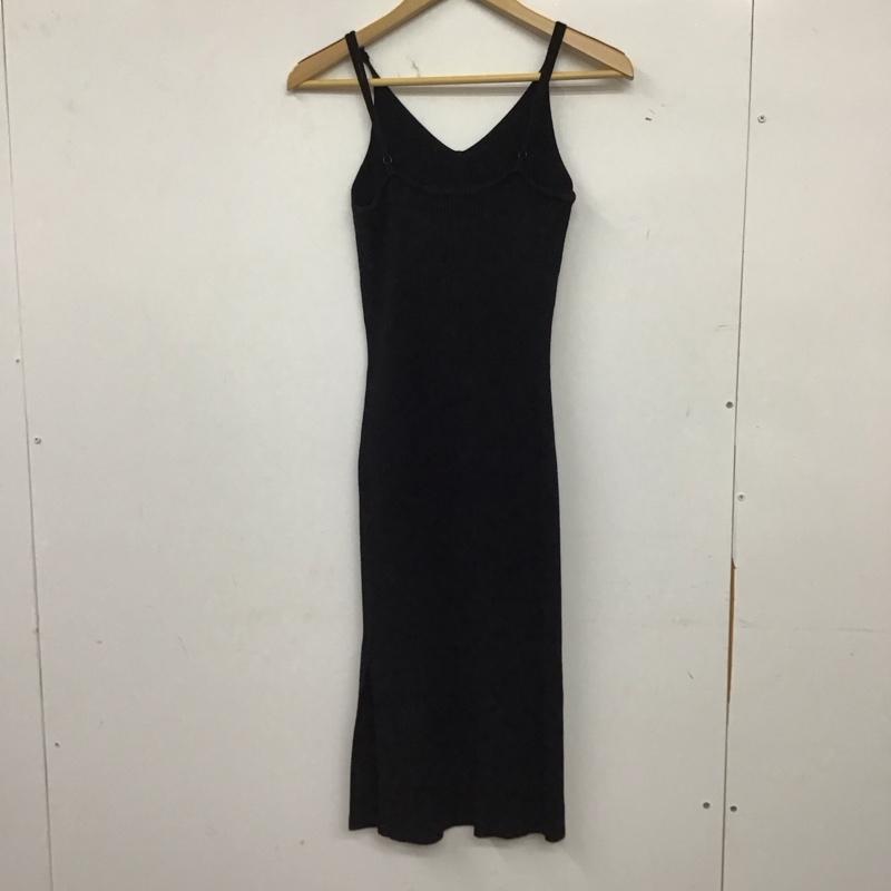 リゼクシー RESEXXY ワンピース ひざ丈スカート ニットワンピース FREE 無地 黒 / ブラック / black レディース USED 古着 中古 10158400