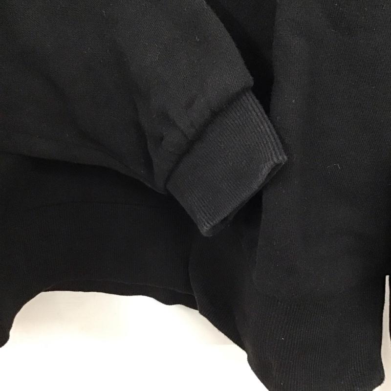 ゲス Guess トレーナー 長袖 長袖トレーナー スウェット クルーネック プルオーバー M ロゴ、文字 黒 / ブラック / black メンズ USED 古着 中古 10158410
