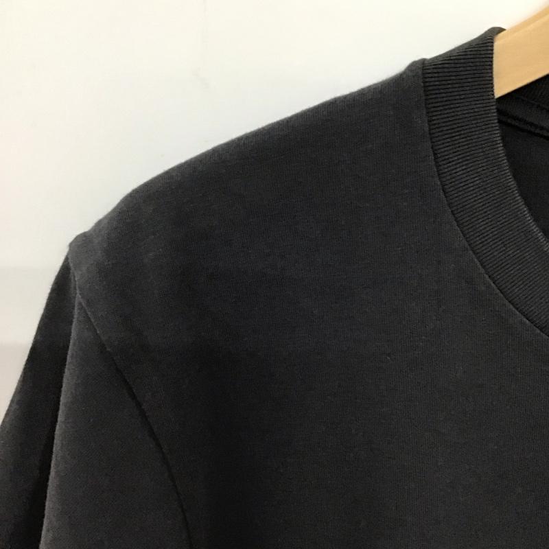 ユニクロ UNIQLO Tシャツ 半袖 半袖カットソー プリントTシャツ クルーネックカットソー L ロゴ、文字 ダークグレー / ダークグレー / メンズ USED 古着 中古 10158427