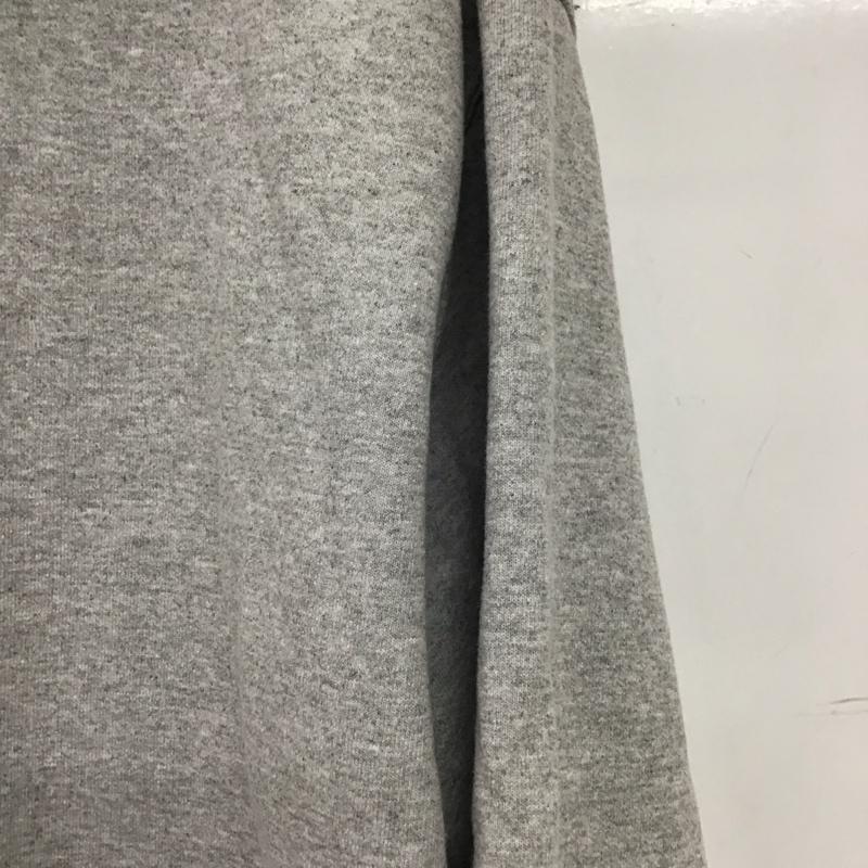 カーハート Carhartt パーカー 長袖 長袖パーカー プルオーバーパーカー スウェット L ロゴ、文字 灰 / グレー / gray メンズ USED 古着 中古 10158436