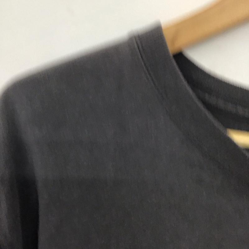 カーハート Carhartt Tシャツ 半袖 半袖カットソー プリントTシャツ クルーネックカットソー L ロゴ、文字 灰 / グレー / gray メンズ USED 古着 中古 10158471