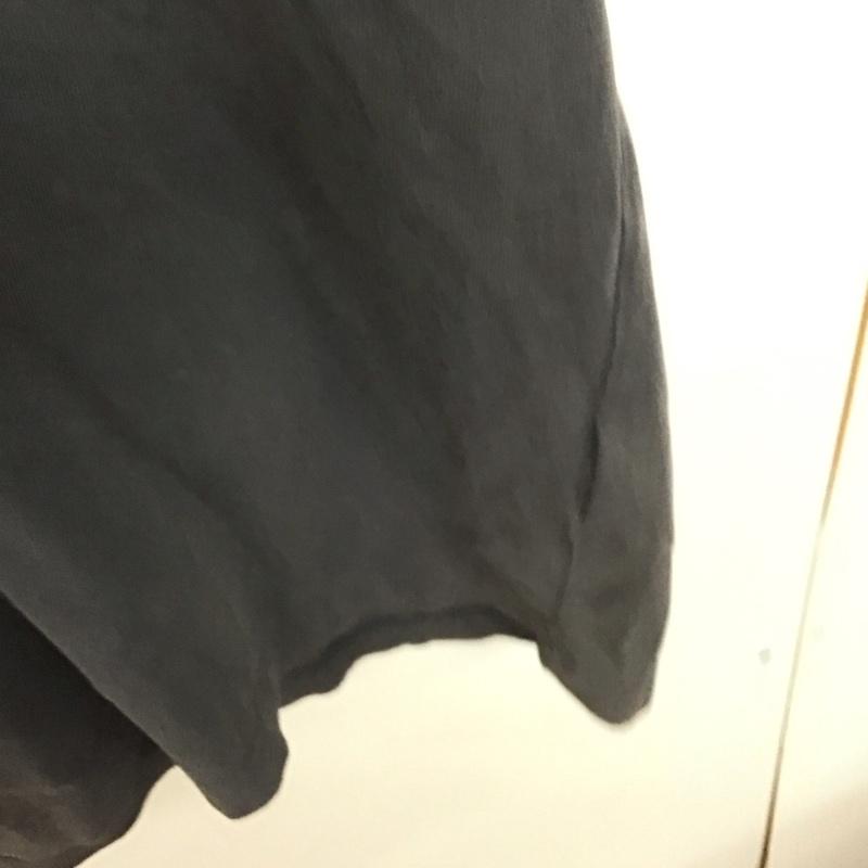 カーハート Carhartt Tシャツ 半袖 半袖カットソー プリントTシャツ クルーネックカットソー L ロゴ、文字 灰 / グレー / gray メンズ USED 古着 中古 10158471